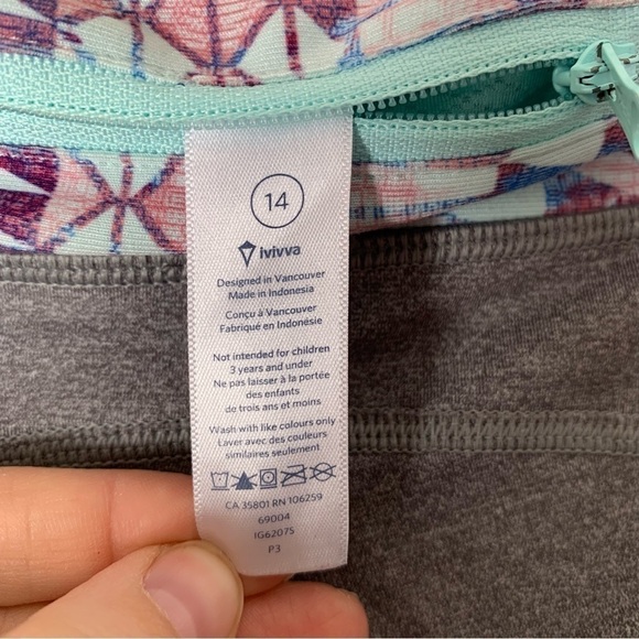 Ivivva By Lululemon for Youth Girls Gray Crop Leggings Size 14 - Picture 7 of 7
